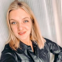 Julia Skvarchinski