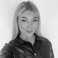 Laura Devison
