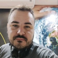 Jonathan Elias