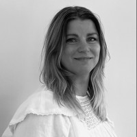 Stella Bakker