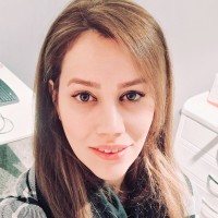 Ania Rahimi-Golkhandan