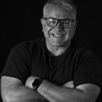 Les Bogdanowicz, PhD, MBA