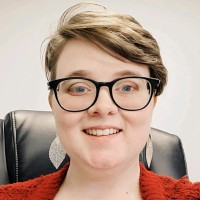 Sophie Holmes