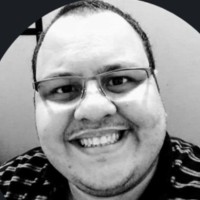 Victor Roberto Oliveira