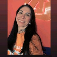 Cristiane Neves Santos