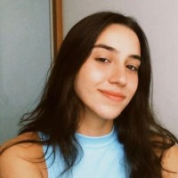 Lívia Del Caro