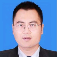 强少辉