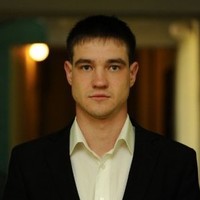 Денис Медведев