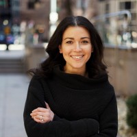 Lindsay Bloom