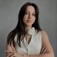 Yuliia Zinovatnaya