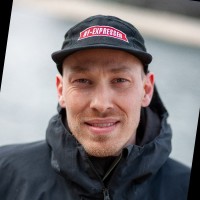 Kim Tach