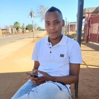 Mpho Huma