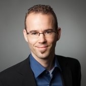 Simon Begaße