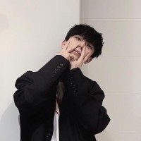 Zhenglong Lv