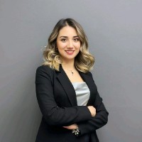Özge Bayam