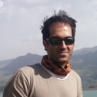 Hossein Komeilian