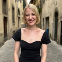 Janina Van Riet
