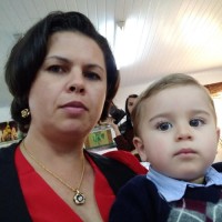 Valdinéia Becker De Araújo