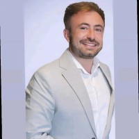 Hakan Ö.