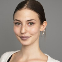 Angelina Holland