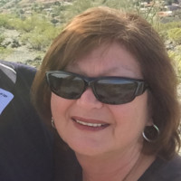 Jeanie Giza