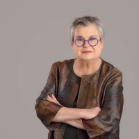 Linda Smith