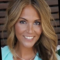 Elisabeth Martos.