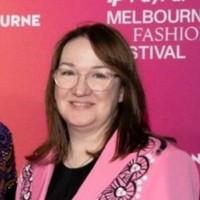 Deb Lyon, Mfia