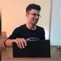 farshad akbari
