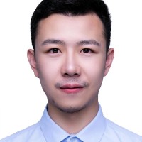 张颢馨
