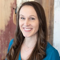 Roxanne Kinstetter