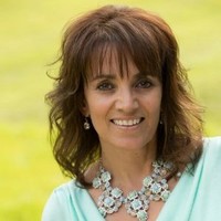 Lynn Anzivine