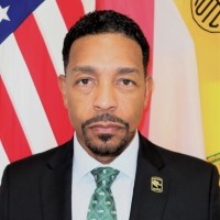 DARYL E. LONG Sr.