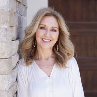 Tracy De Jong