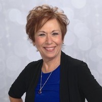 Paula Lopes