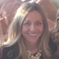 Traci R.