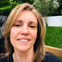 Lynda Perron