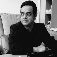 Ikram Khan