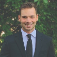 Jamie Kattenbraker, Ei