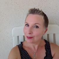 Belinda Garrett