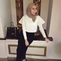 Lara Lotfi