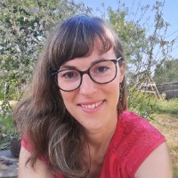 Elise Latour