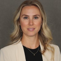 Holly Lemieux Van