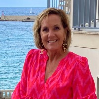 Christine Finn