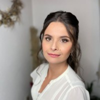 Stefanie W.