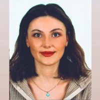 Esra Halcı