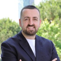 Oltjon Valisi