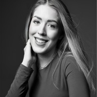 Nicole Dove