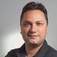 Alberto Barros