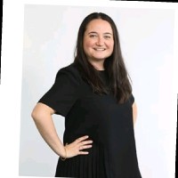 Ebru Topal-Oncu